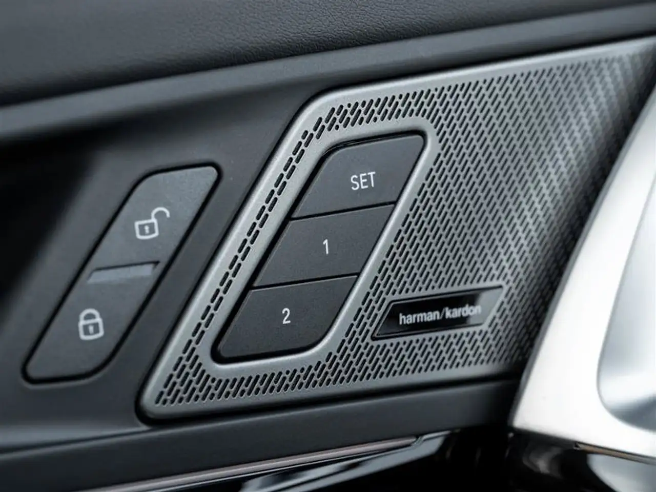 BMW X1 - Image 17