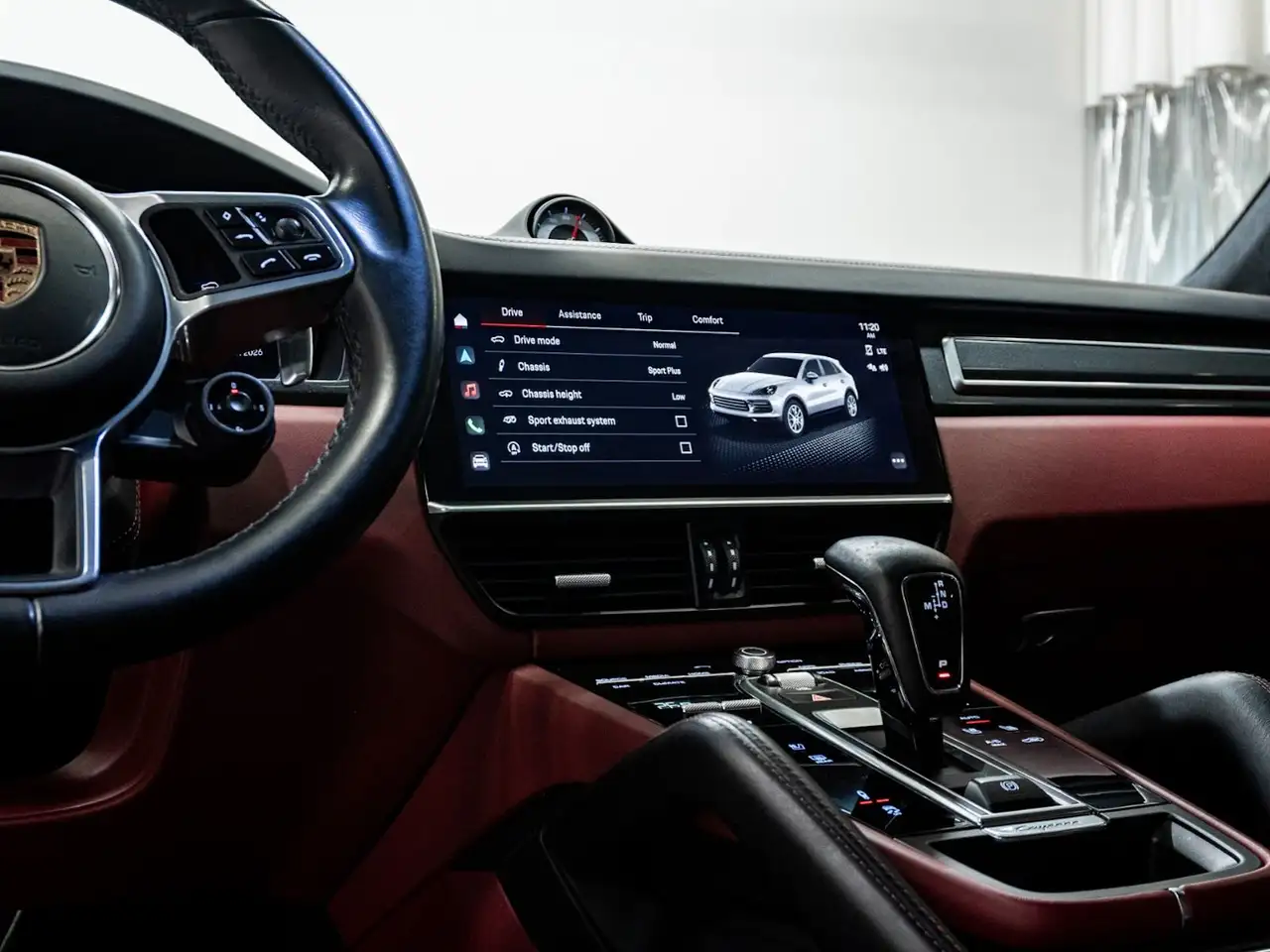 Porsche Cayenne - Image 17