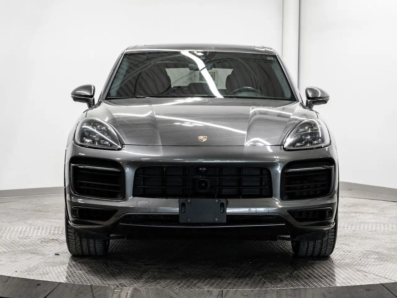 Porsche Cayenne - Image 8
