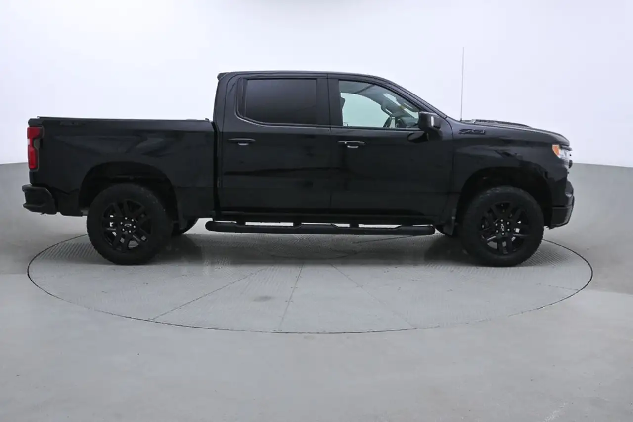 Chevrolet Silverado 1500 - Image 42