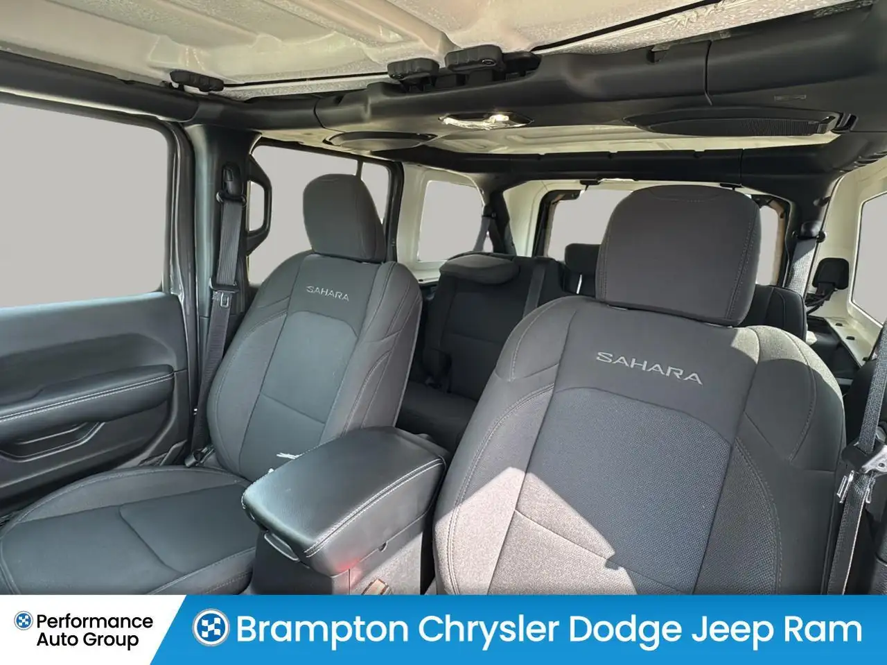 Jeep Wrangler - Image 13