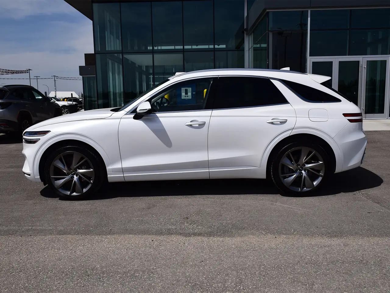 Genesis GV70 - Image 4
