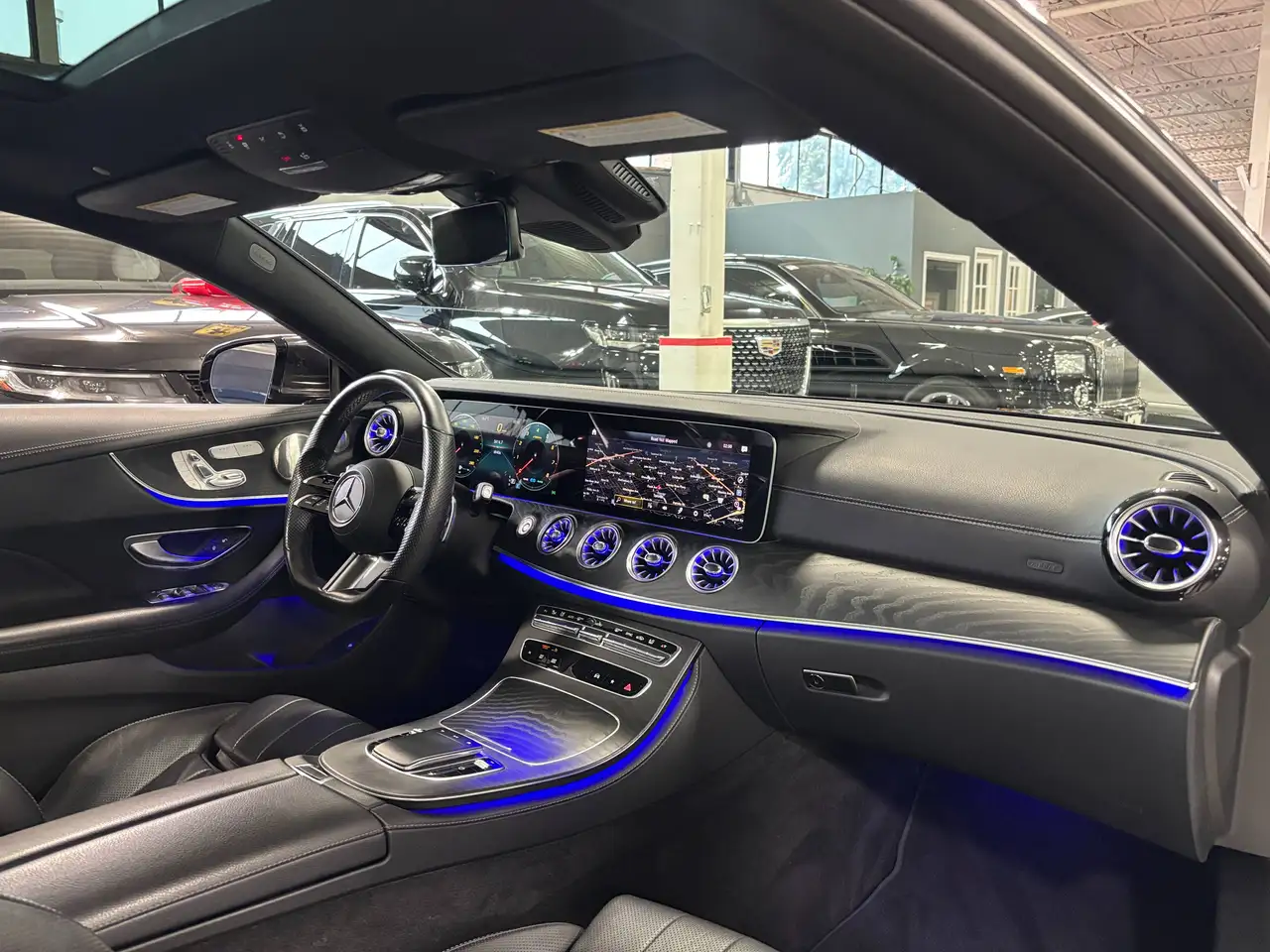 Mercedes-Benz E-Class - Image 12