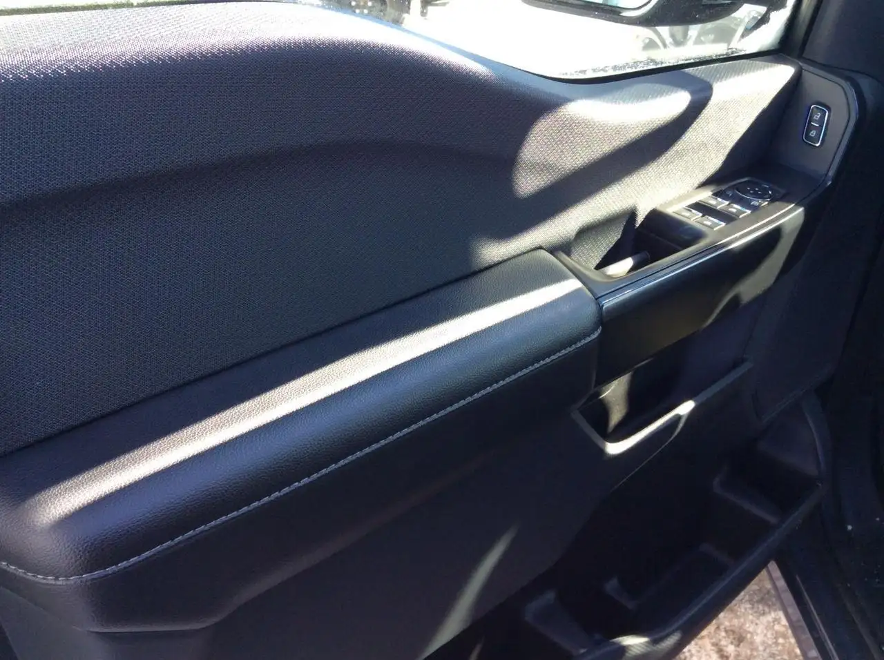 Ford F-150 - Image 3