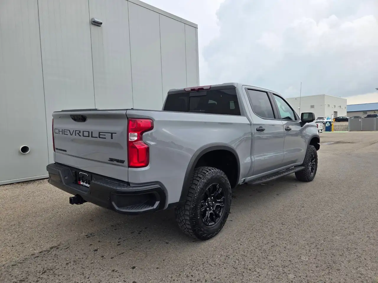 Chevrolet Silverado 1500 - Image 6