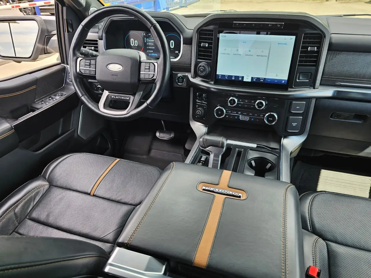 Ford F-150 - Image 38
