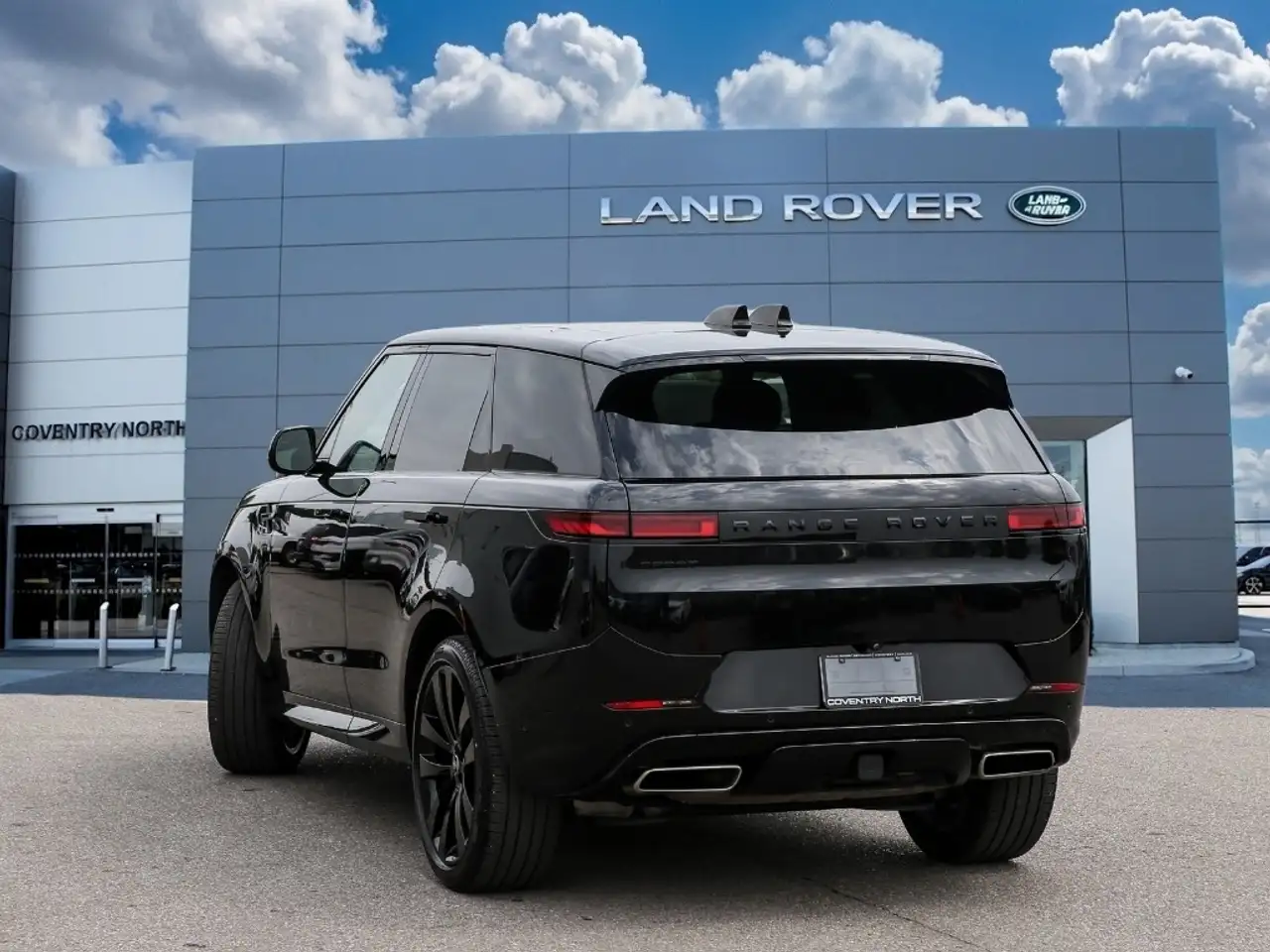 Land Rover Range Rover Sport - Image 3