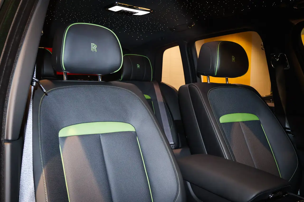 Rolls-Royce Cullinan - Image 12