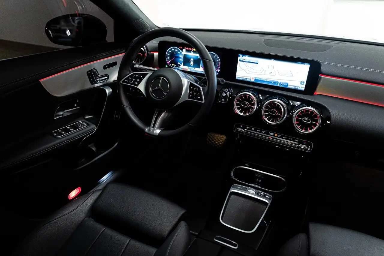 Mercedes-Benz CLA - Image 18