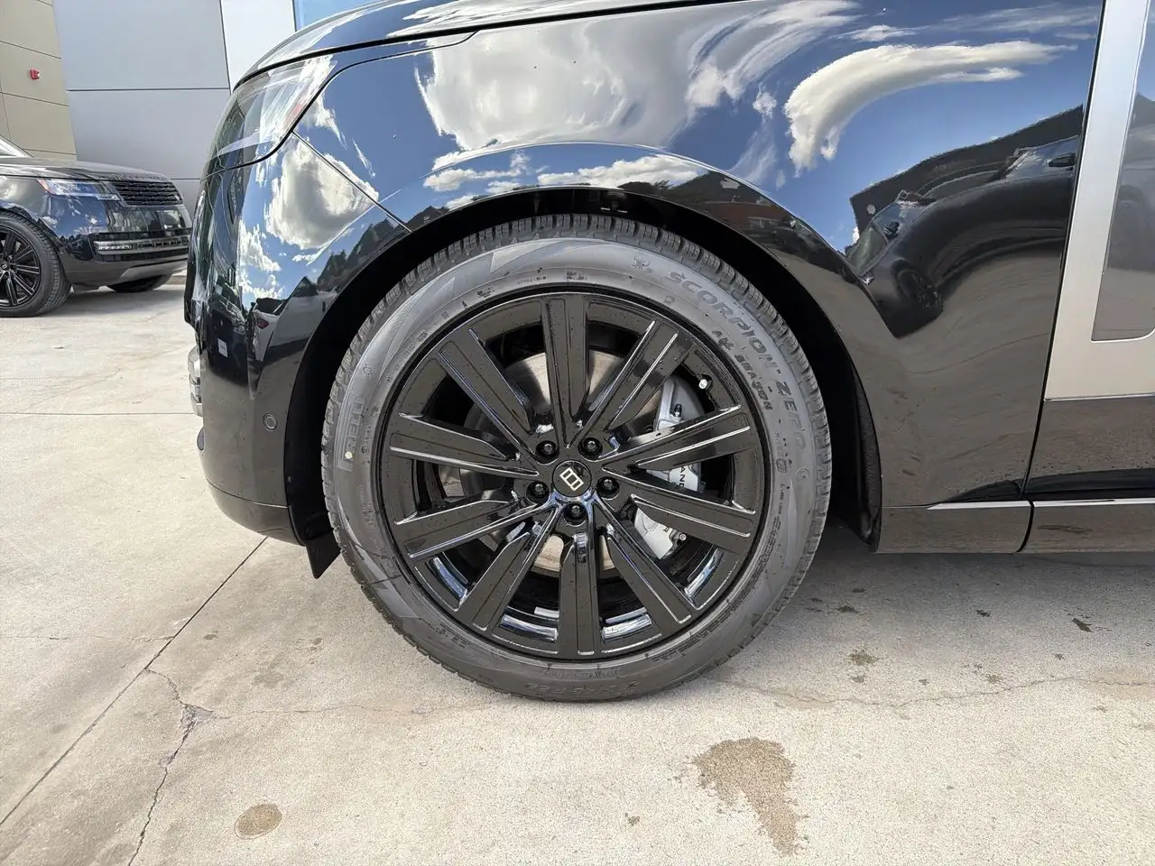 Land Rover Range Rover - Image 7