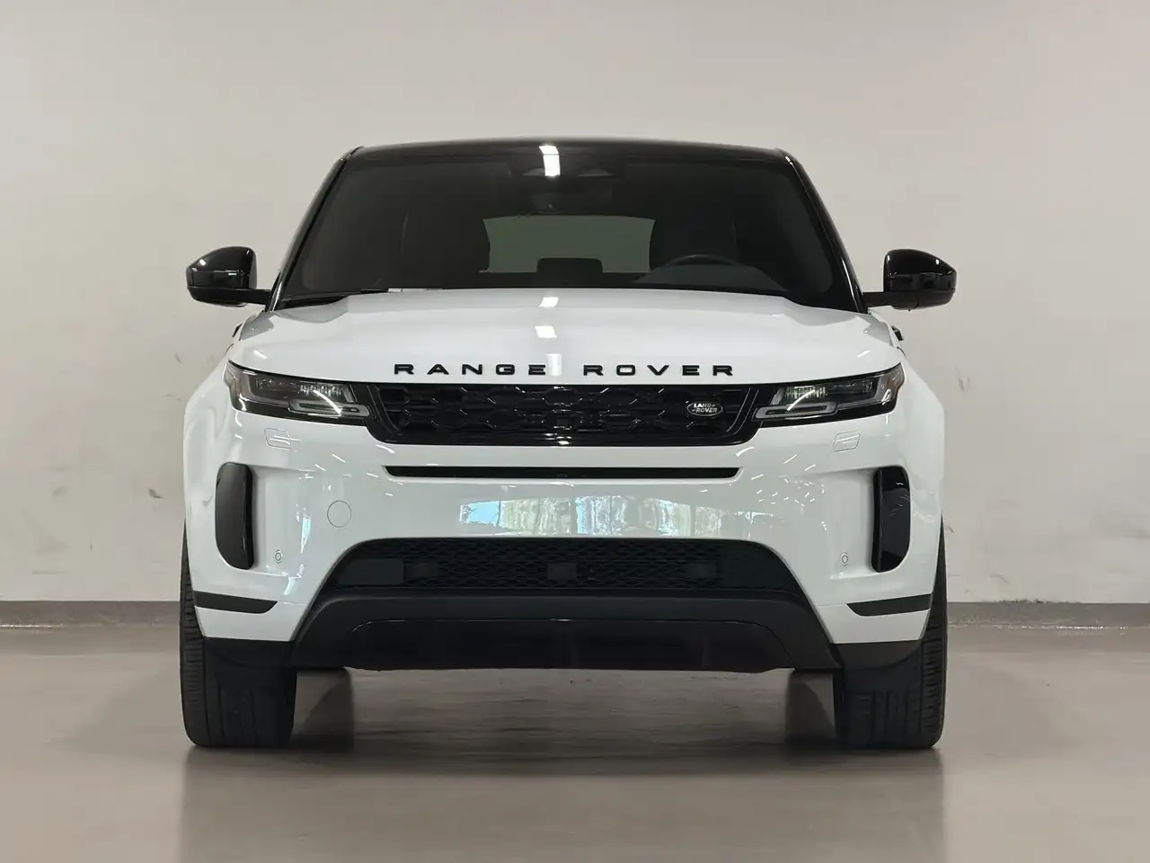 Land Rover Range Rover Evoque - Image 3