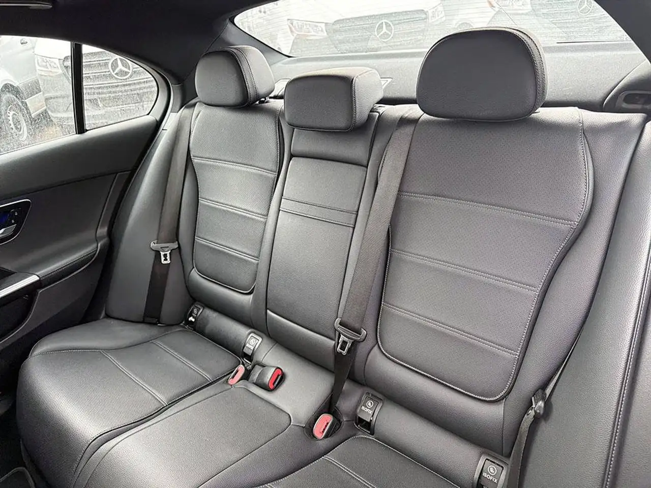 Mercedes-Benz C-Class - Image 16