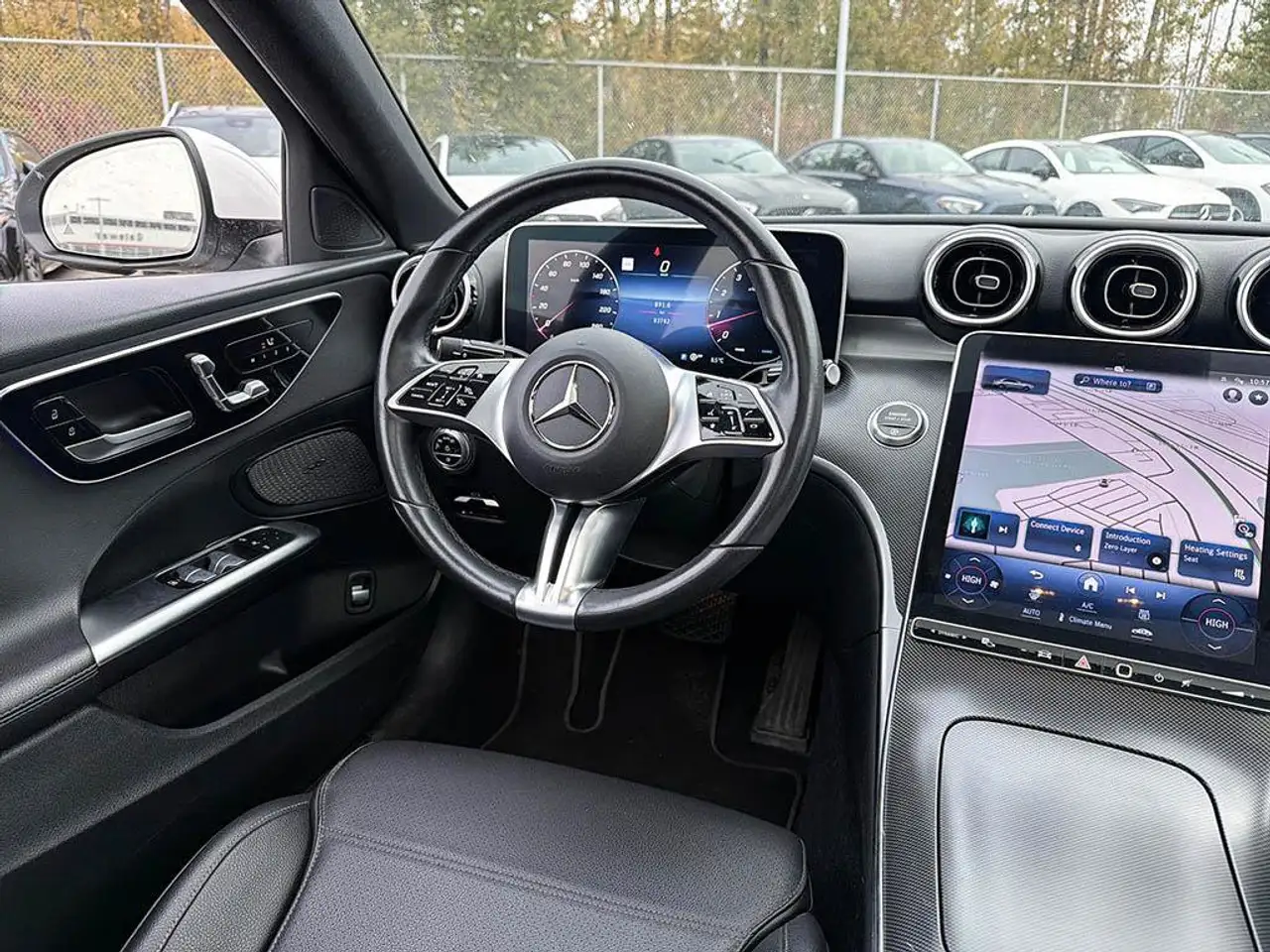 Mercedes-Benz C-Class - Image 17