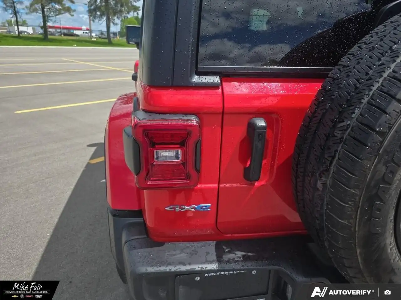 Jeep Wrangler - Image 10