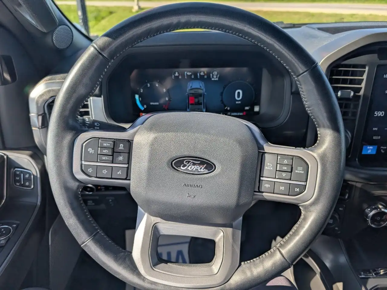 Ford F-150 - Image 16
