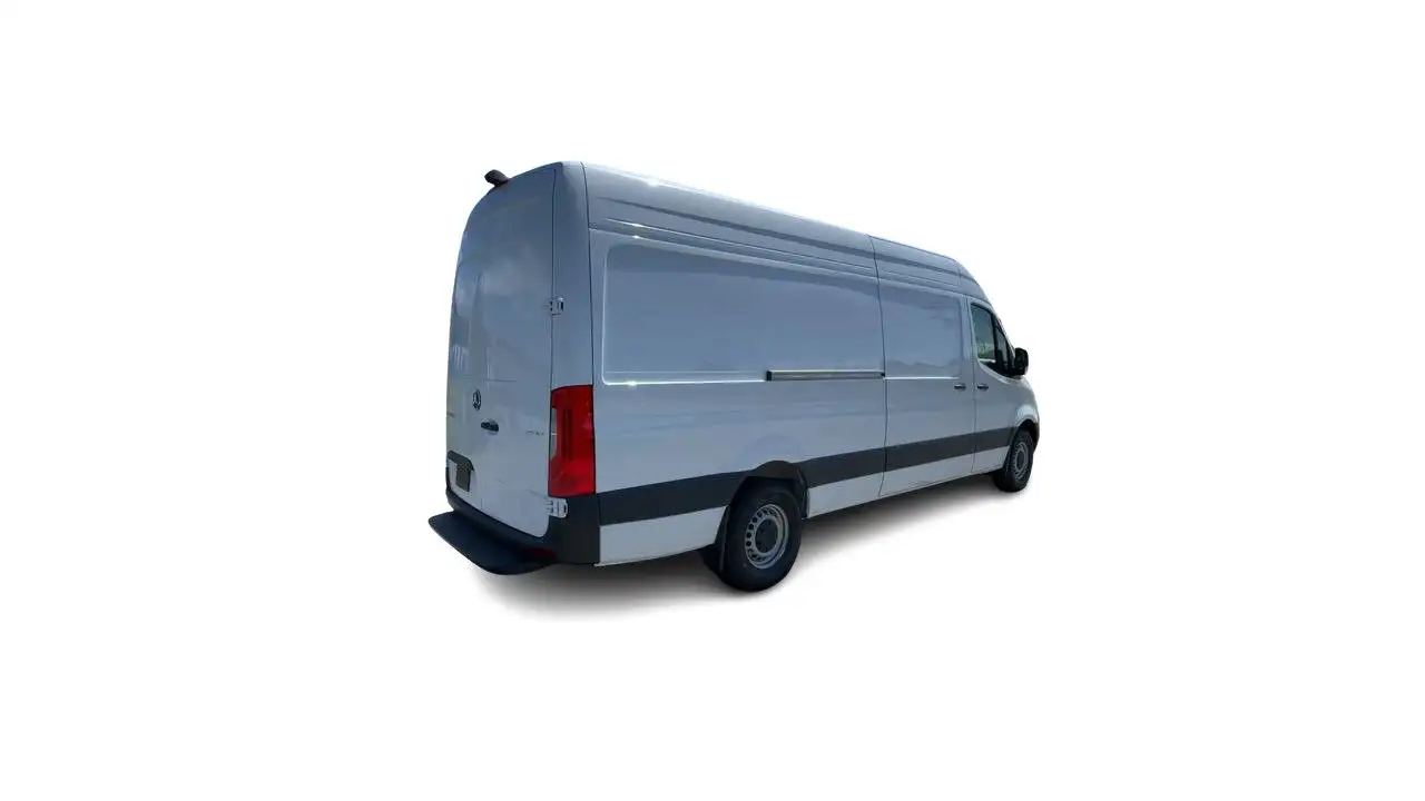 Mercedes-Benz Sprinter - Image 15