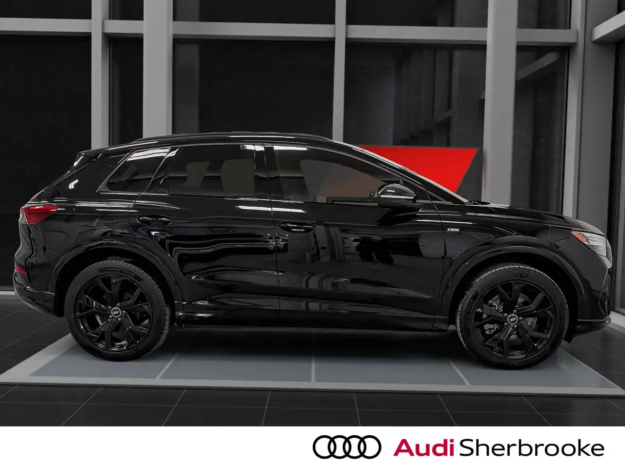 Audi Q4 e-tron - Image 7