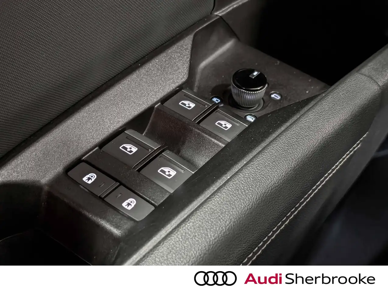 Audi Q4 e-tron - Image 23