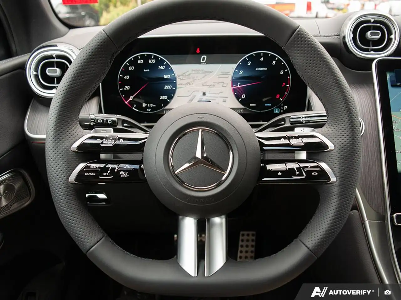 Mercedes-Benz GLC - Image 14