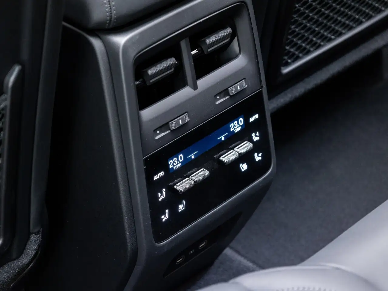 Porsche Macan - Image 32