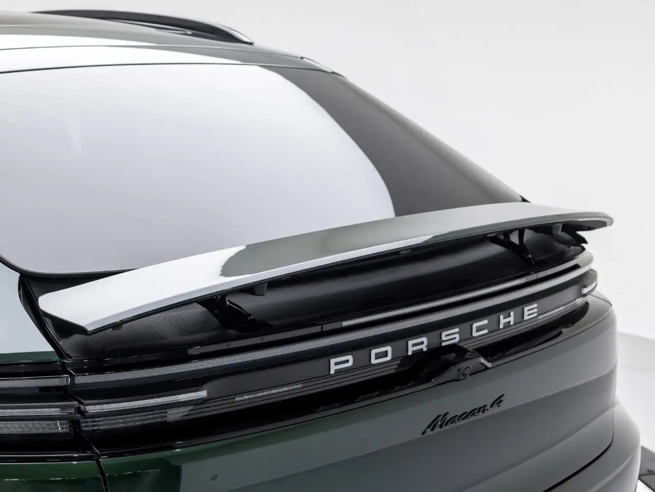 Porsche Macan - Image 7