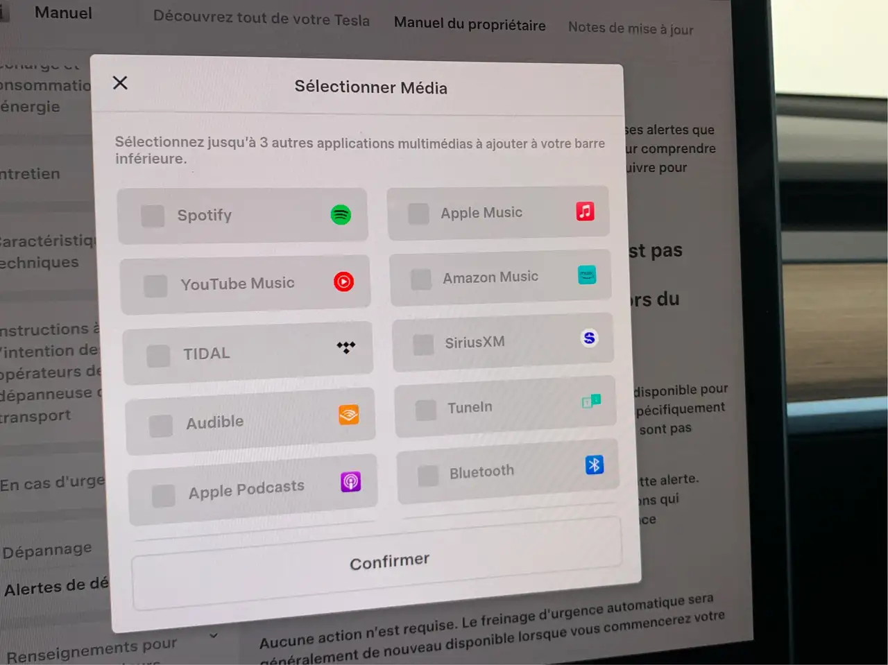 Tesla Model Y - Image 31