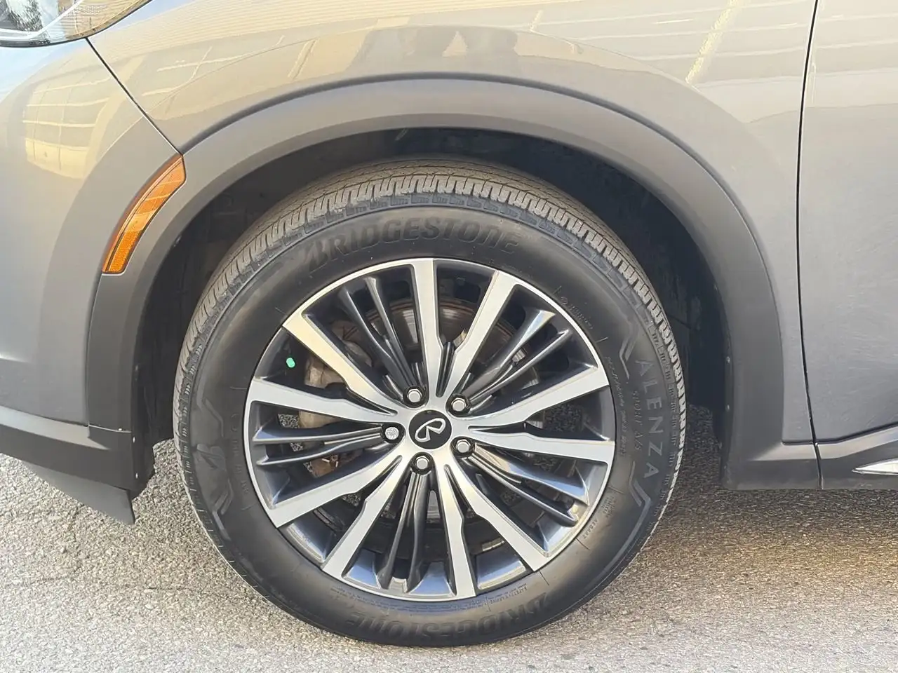 Infiniti QX60 - Image 18