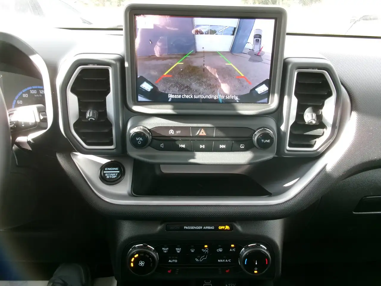 Ford Bronco Sport - Image 31