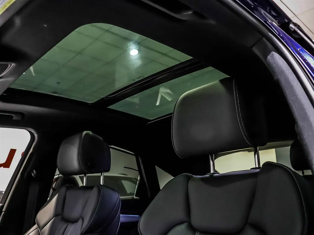 Audi Q5 - Image 21
