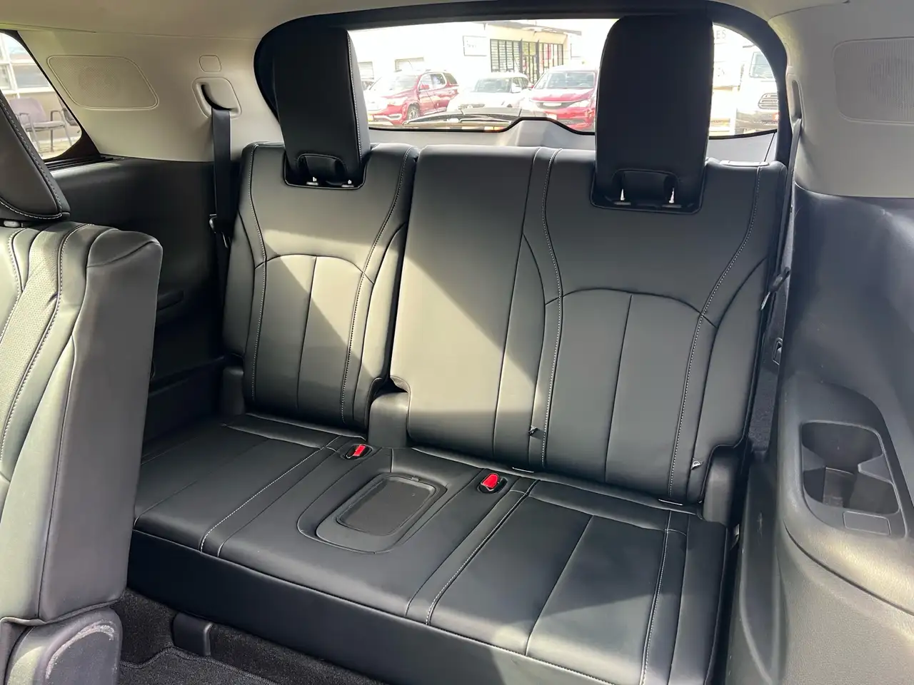 Infiniti QX60 - Image 14