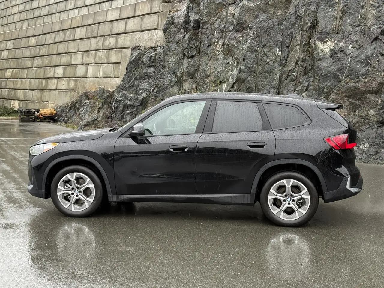 BMW X1 - Image 9