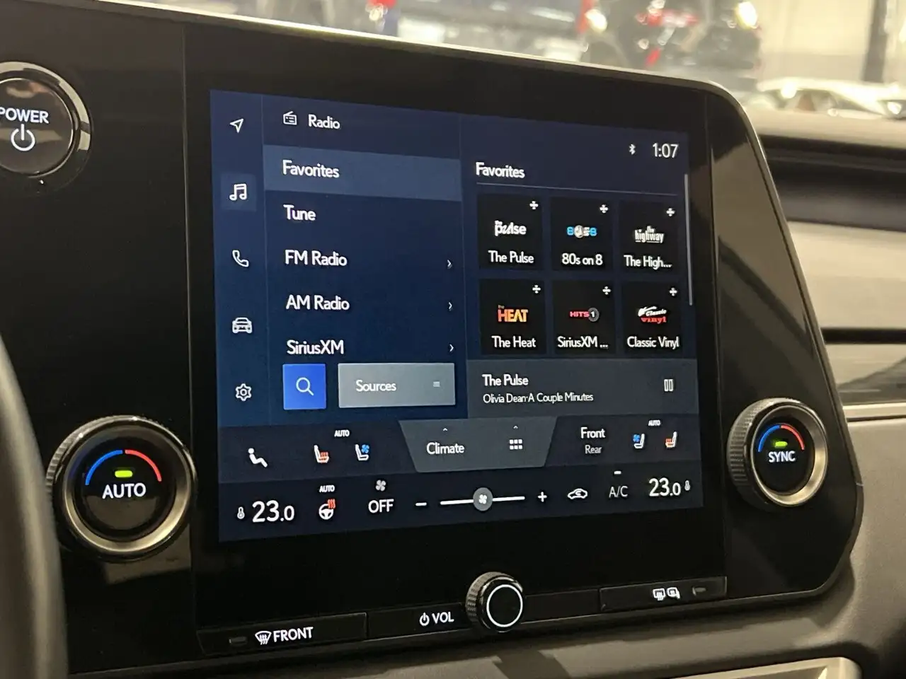 Lexus RX - Image 15