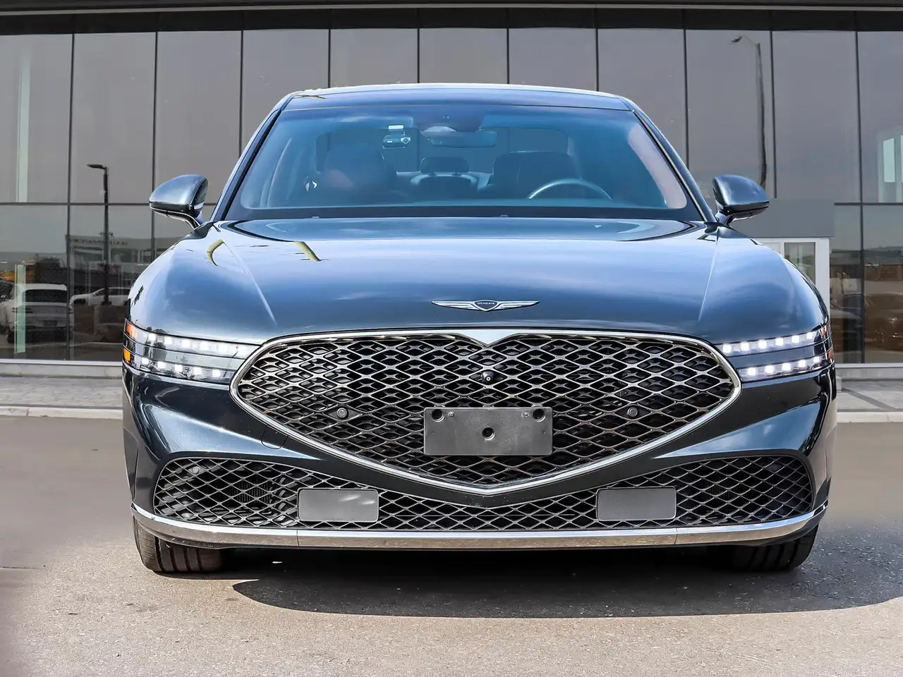 Genesis G90 - Image 2