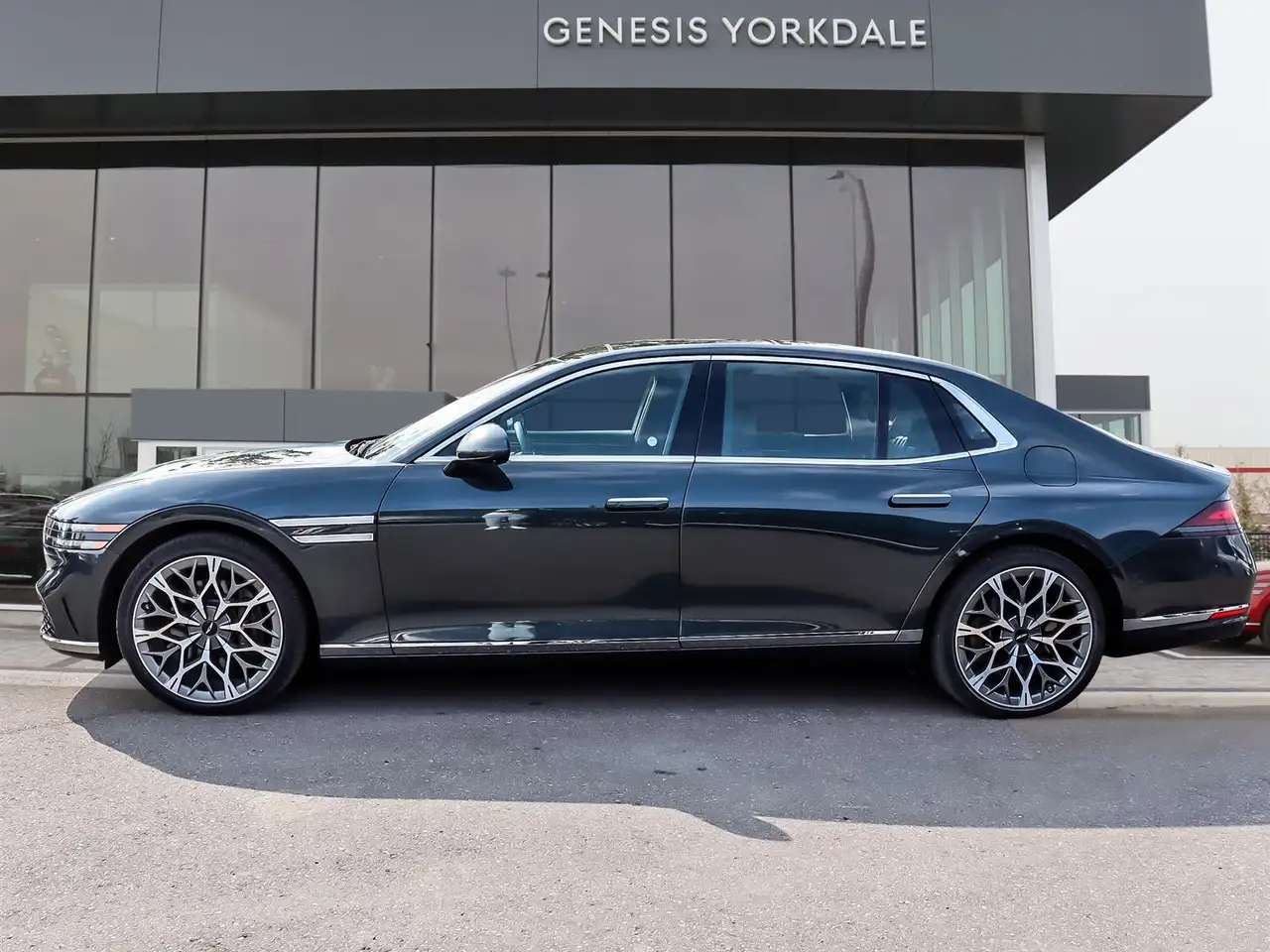 Genesis G90 - Image 5