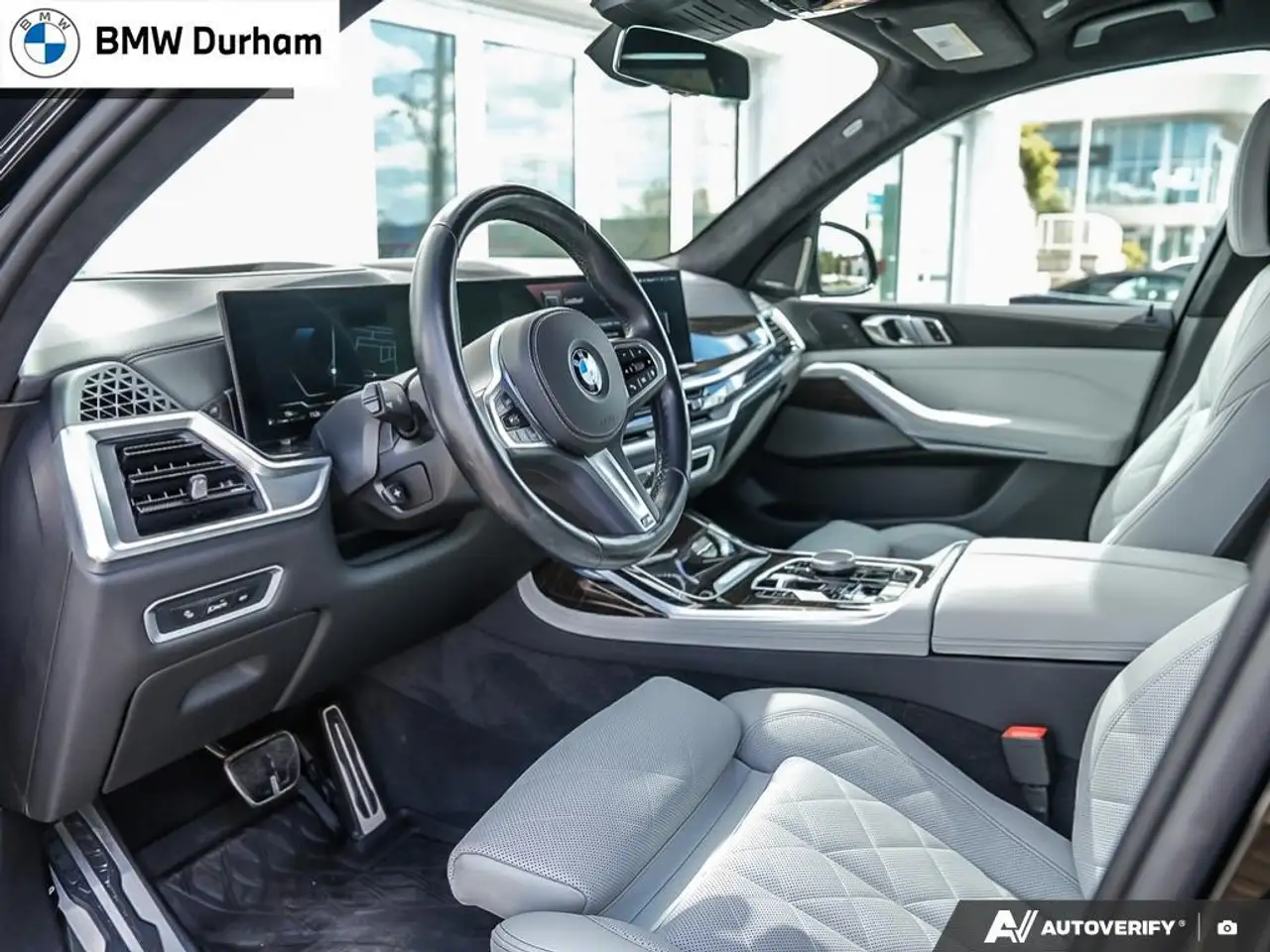 BMW X7 - Image 13