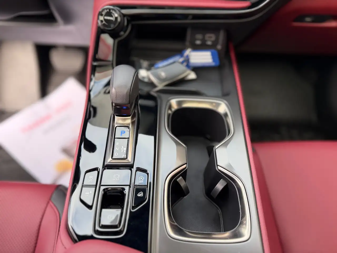 Lexus NX - Image 13
