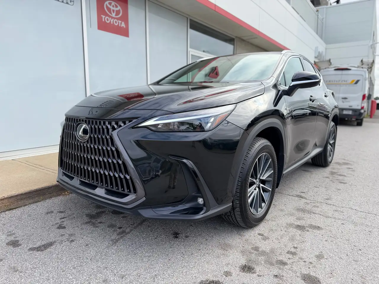 Lexus NX - Image 7