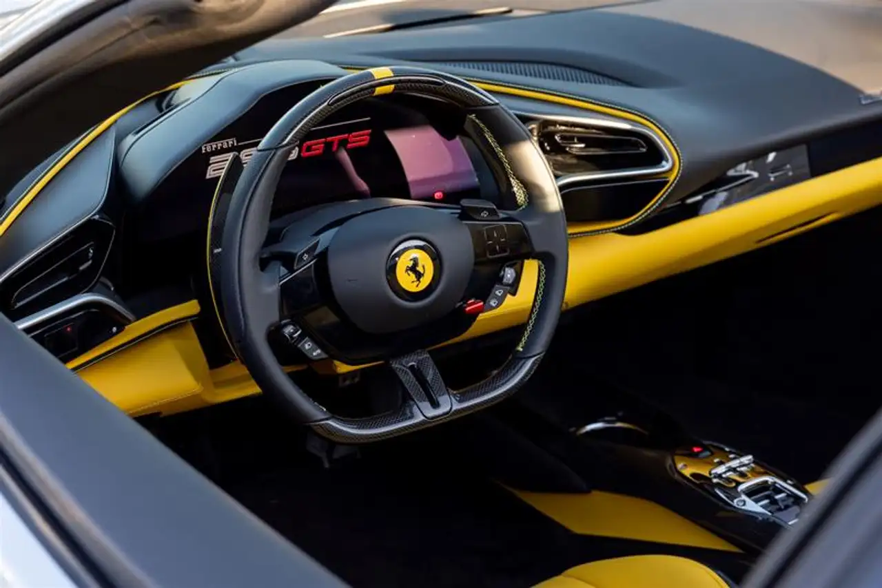 Ferrari 296 GTS - Image 22