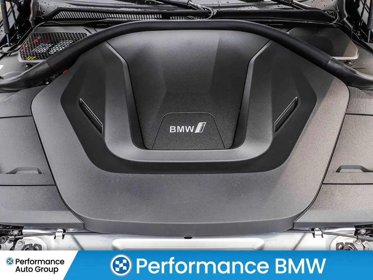 BMW i4 - Image 5