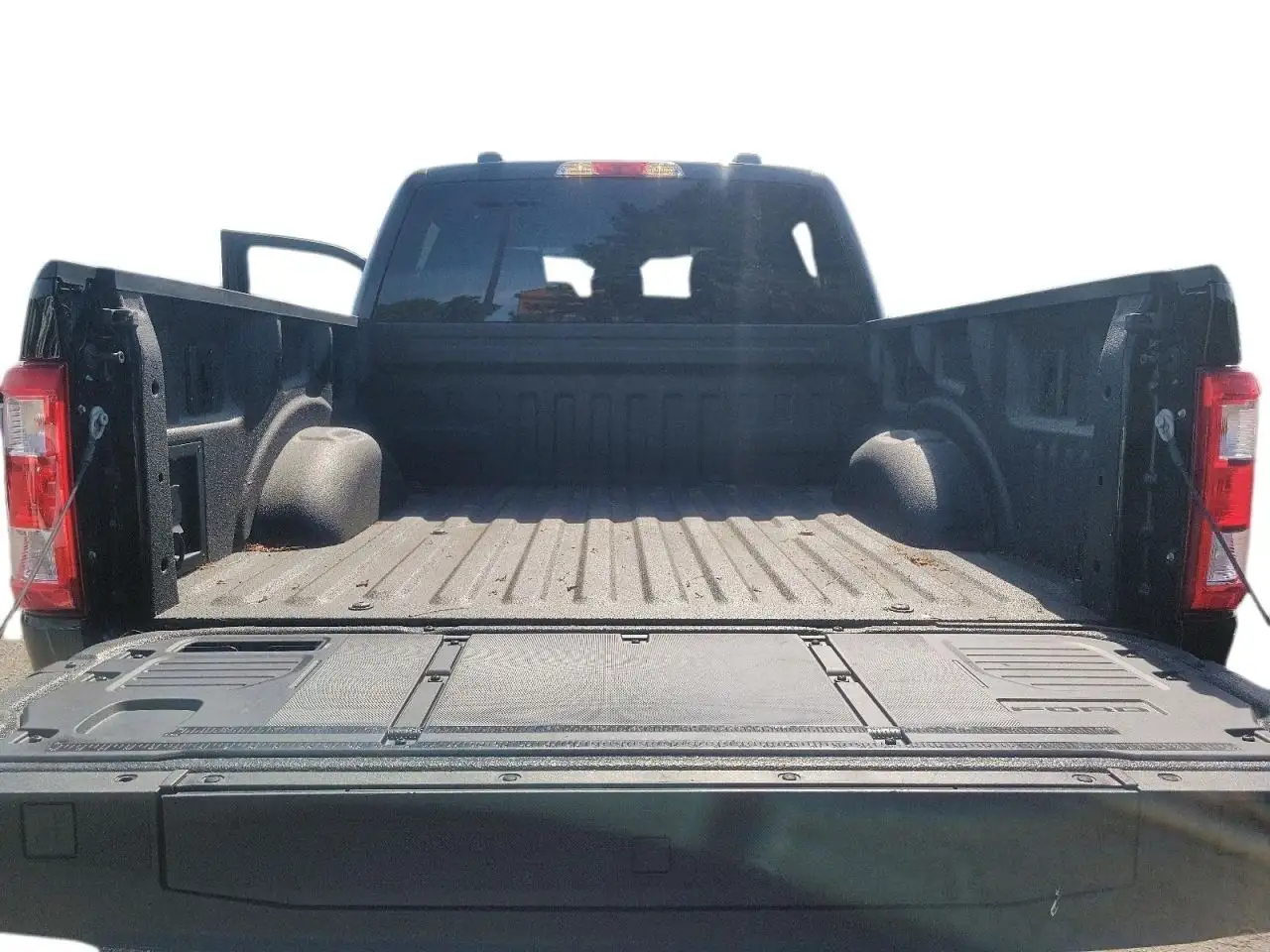 Ford F-150 - Image 16