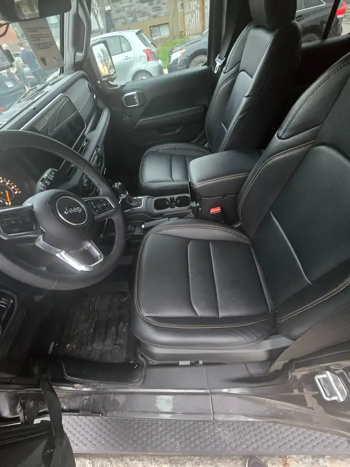 Jeep Wrangler - Image 6
