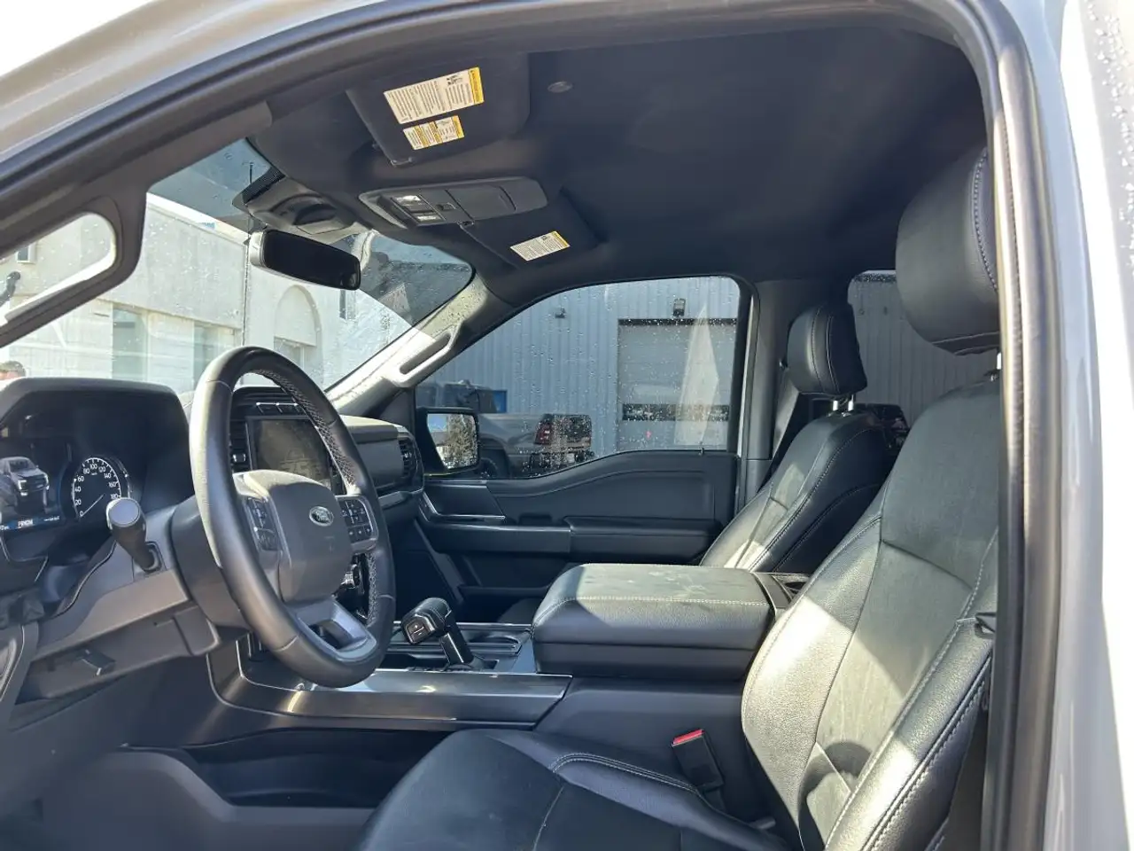 Ford F-150 - Image 10