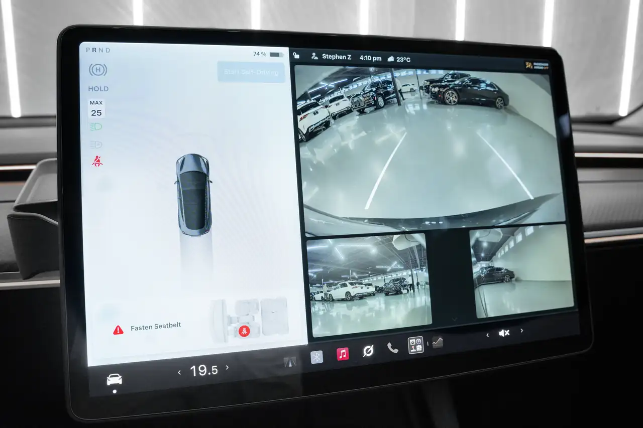 Tesla Model 3 - Image 21