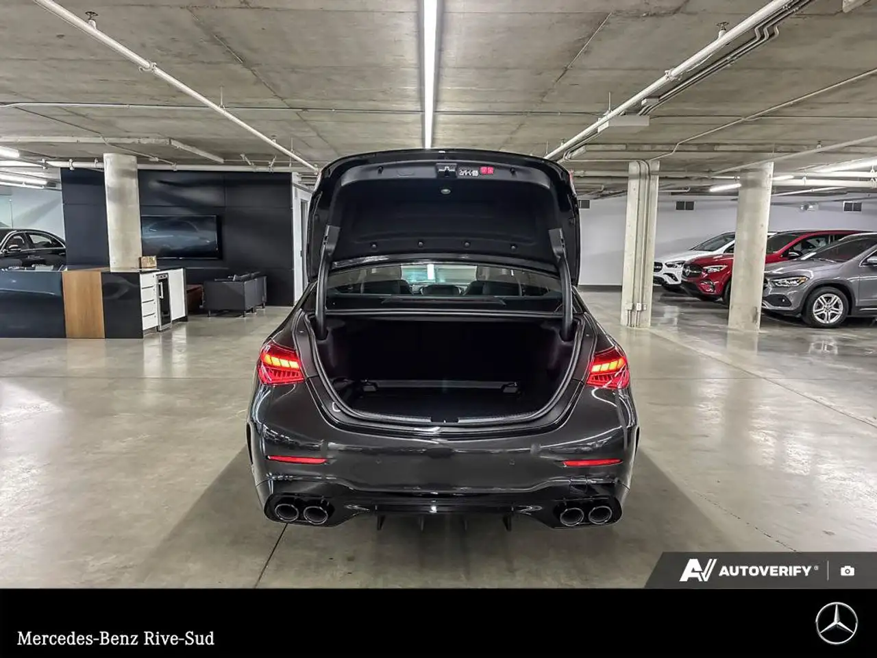 Mercedes-Benz C-Class - Image 19