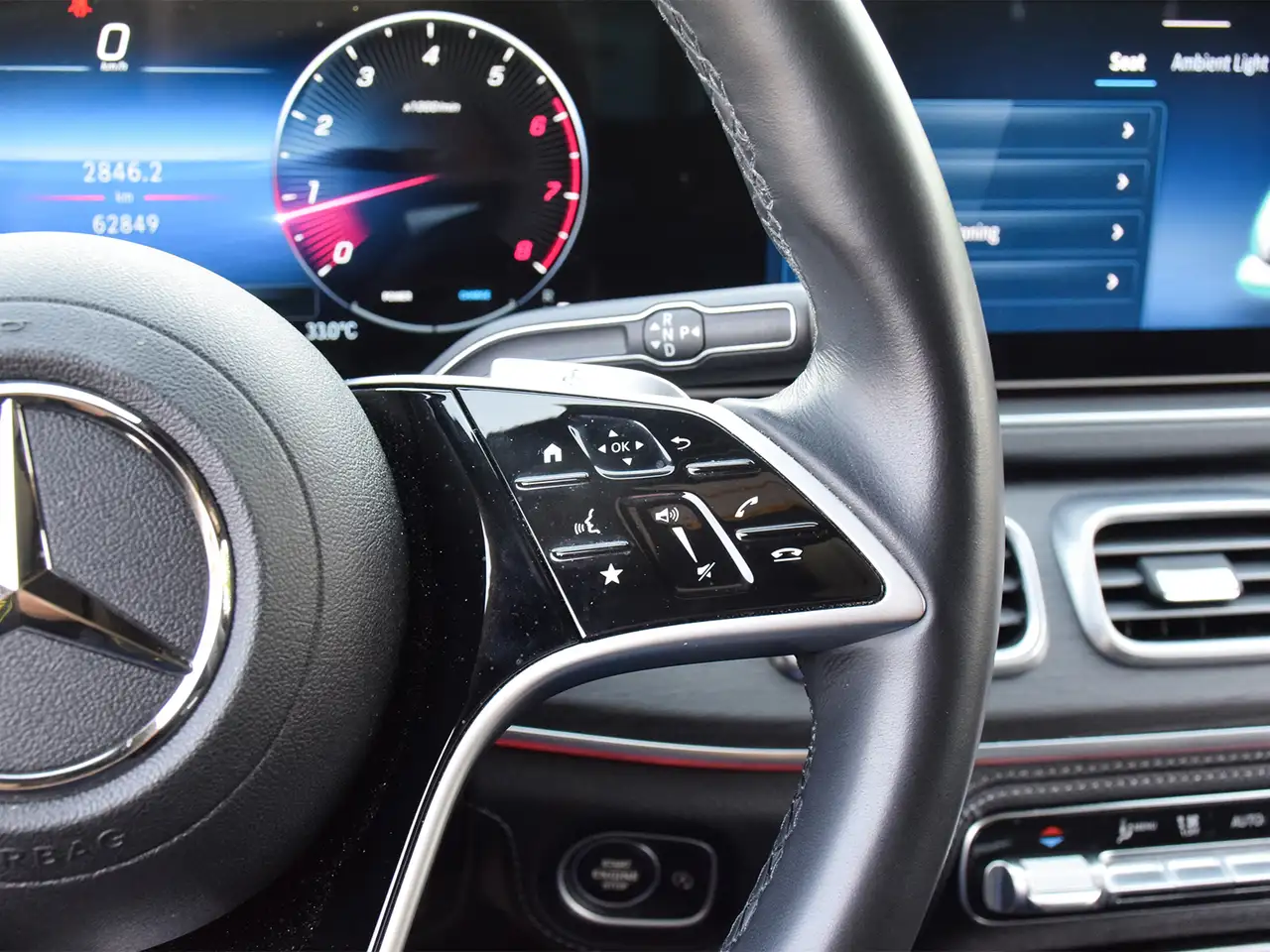 Mercedes-Benz GLE - Image 17