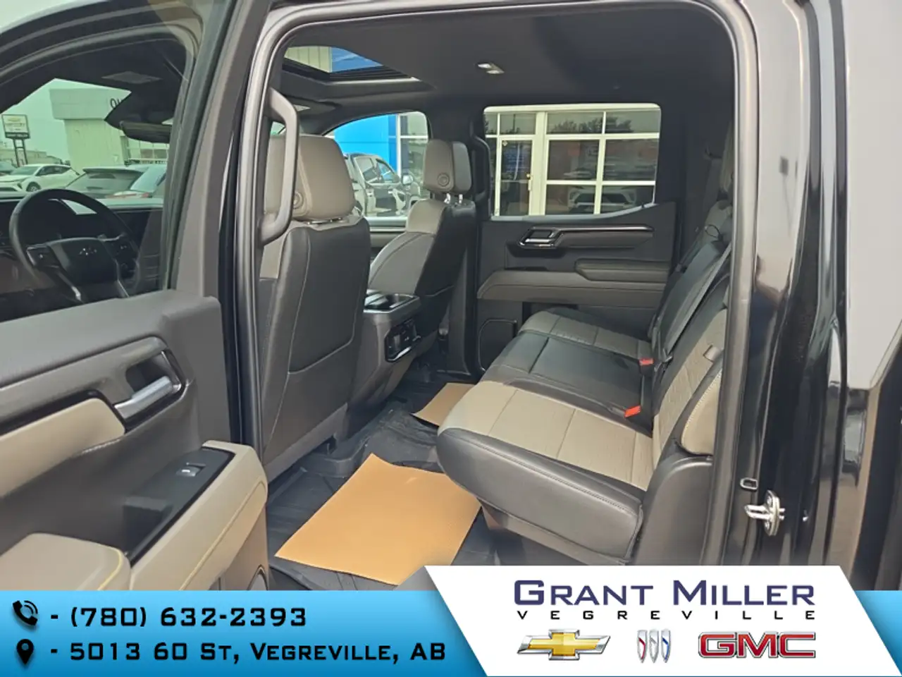 Chevrolet Silverado 1500 - Image 10