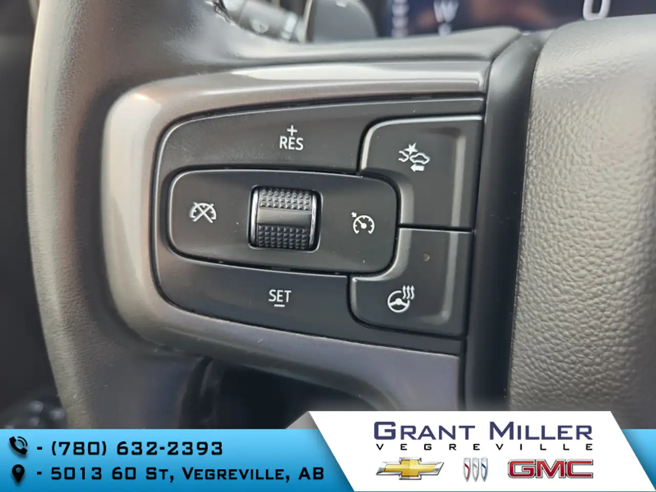Chevrolet Silverado 1500 - Image 23
