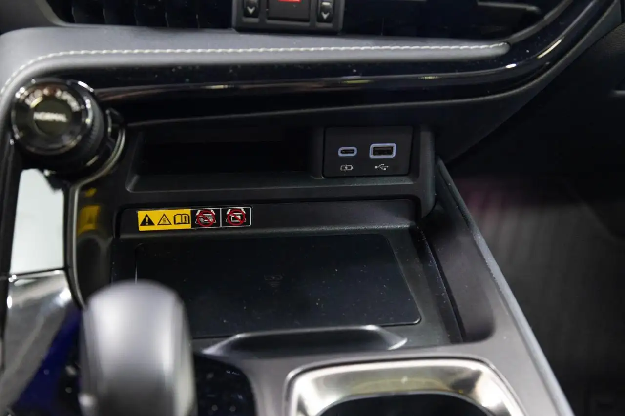 Lexus NX 350 - Image 19