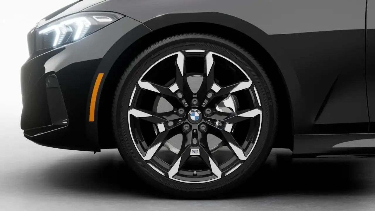 BMW 3 Series - Image 7