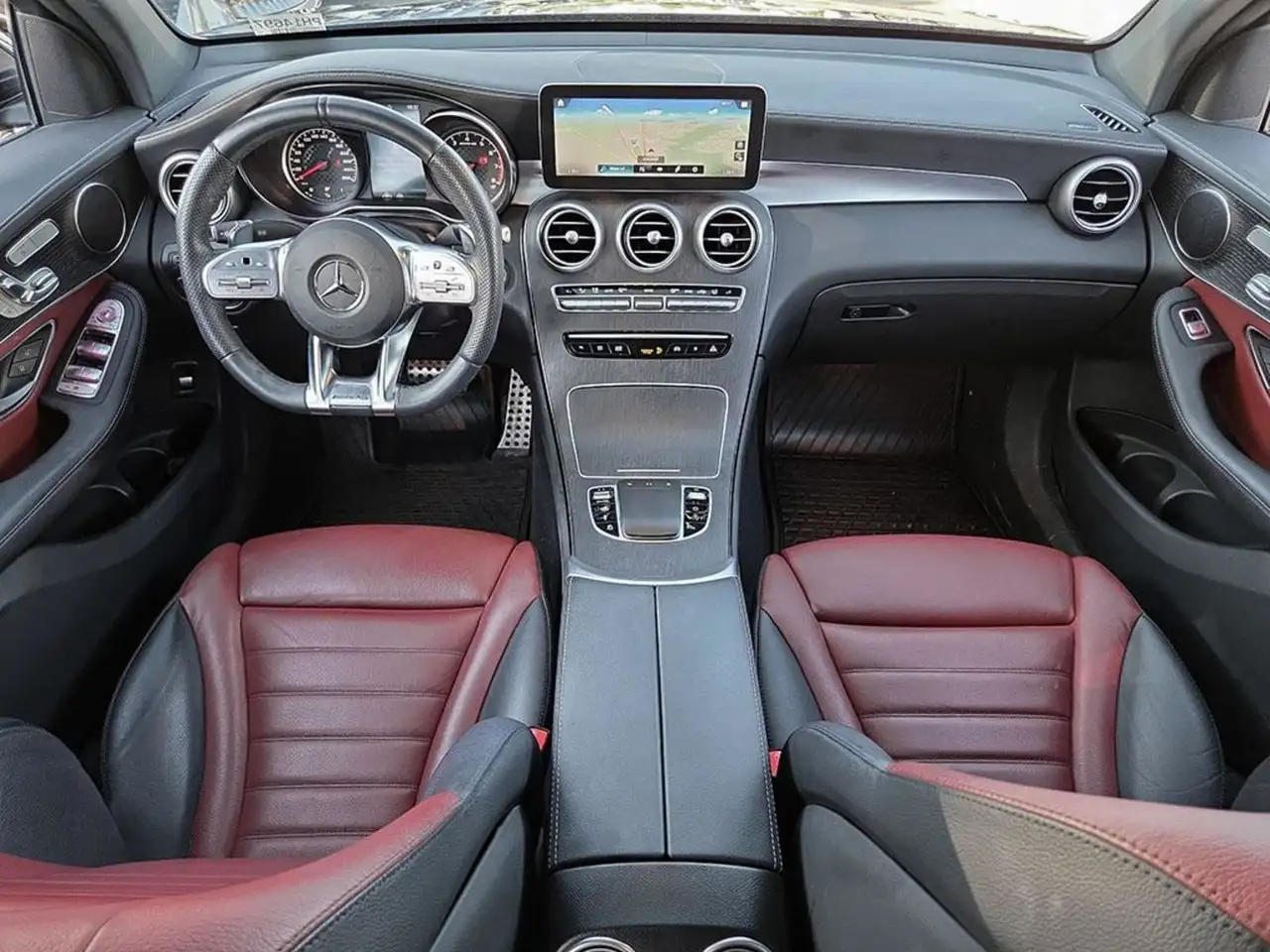Mercedes-Benz GLC - Image 23